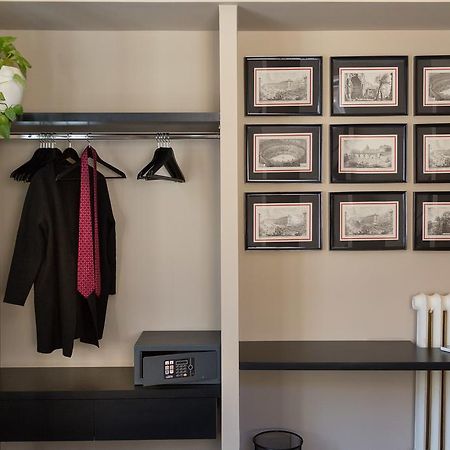 App Condotti Luxury Apartment In Рим Екстериор снимка