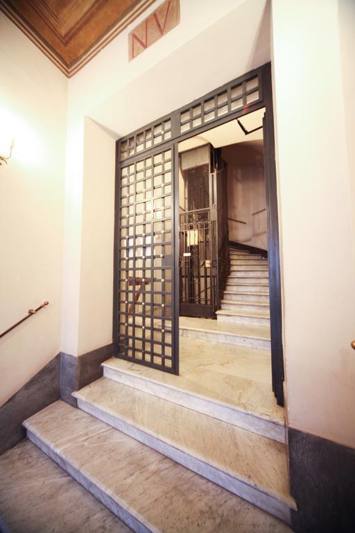 App Condotti Luxury Apartment In Рим Стая снимка
